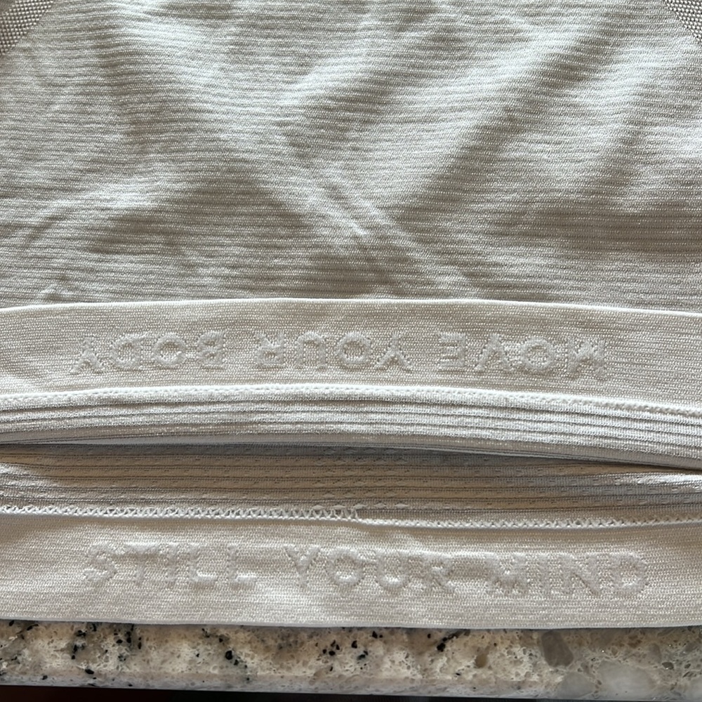 Lululemon Swiftly Tech In White Size 6 - image 2